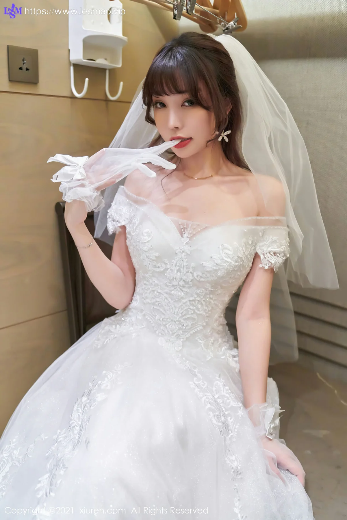 XiuRen 秀人 No.3248  唯美婚纱主题系列 芝芝Booty 性感写真 - 21