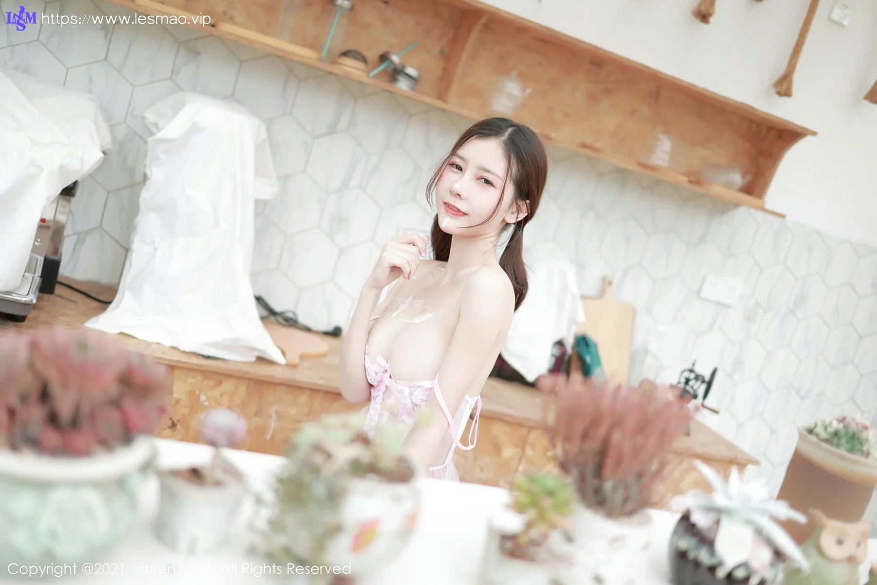 XiuRen 秀人 No.3251 居家女友厨娘  尹甜甜 视觉体验 - 82