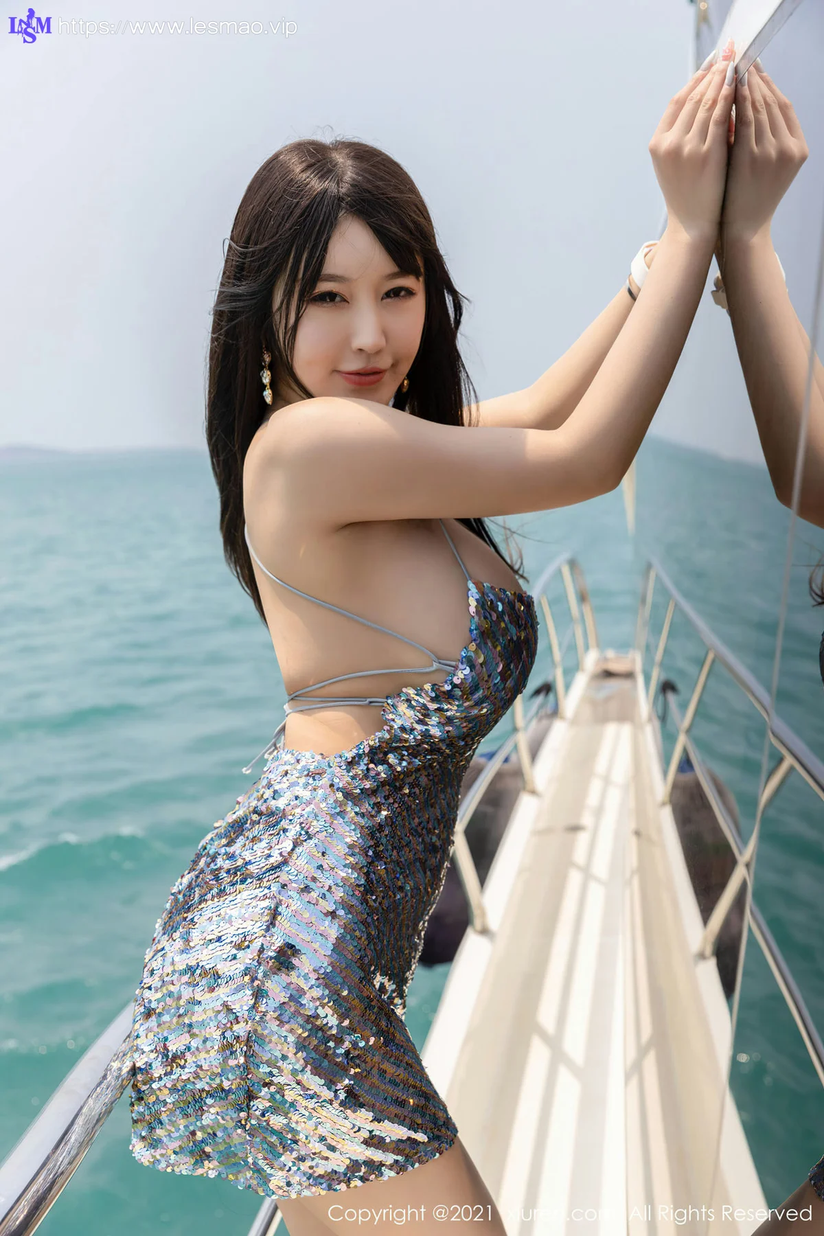XiuRen 秀人 No.3287  闪亮吊裙 朱可儿Flower 三亚旅拍 - 21