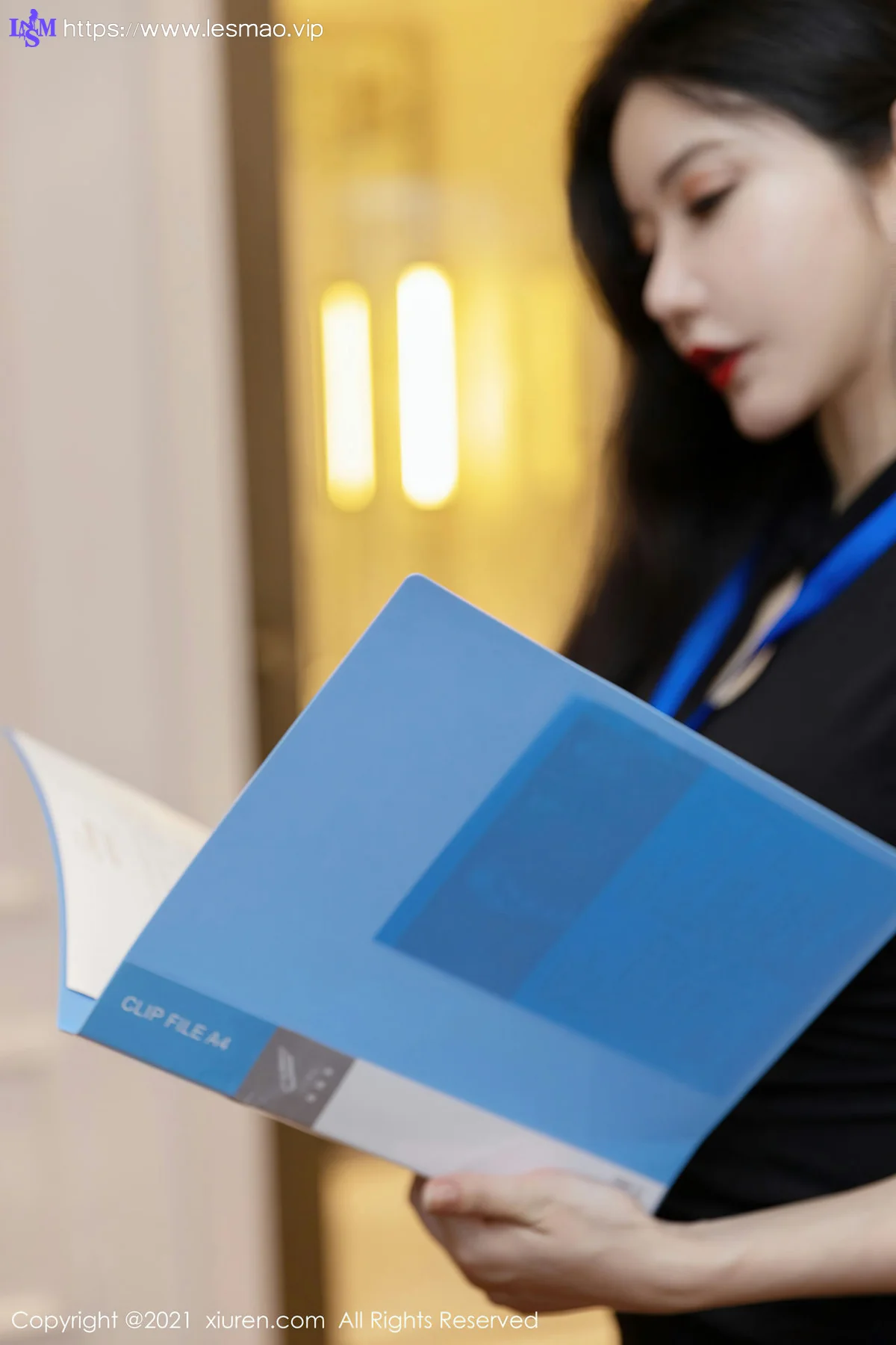 XiuRen 秀人 No.3294  公司得力秘书剧情 心妍小公主 主题写真 - 16