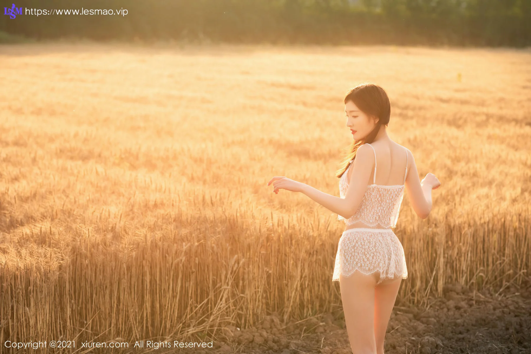 XiuRen 秀人 No.3313  麦田写真 沈梦瑶 - 18