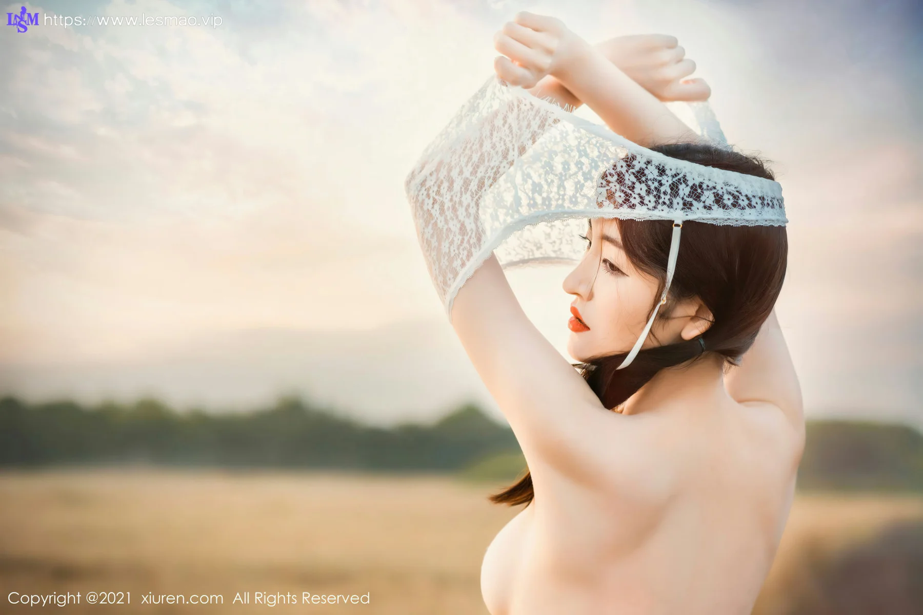 XiuRen 秀人 No.3313  麦田写真 沈梦瑶 - 32