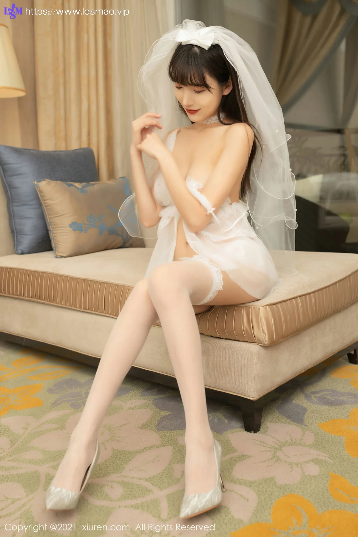 XiuRen 秀人 No.3334  轻盈的细纱曼妙娇躯 陆萱萱 成都旅拍写真 - 19