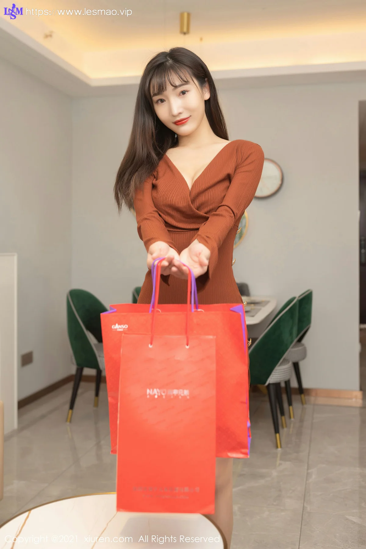 XiuRen 秀人 No.3362  租赁女友见父母 陆萱萱 主题写真 - 17