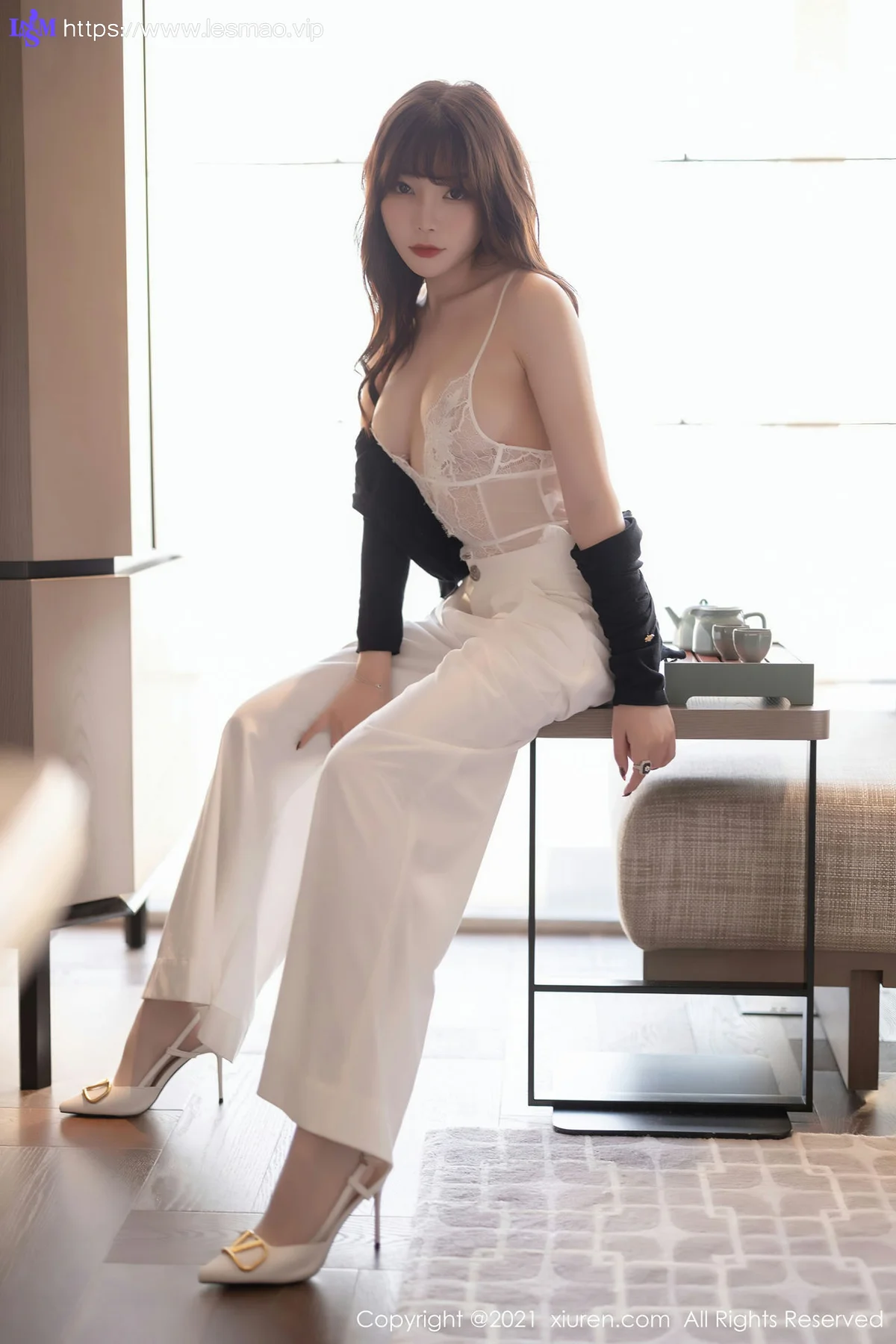 XiuRen 秀人 No.3367  芝芝Booty 精致镂空吊带写真 - 13