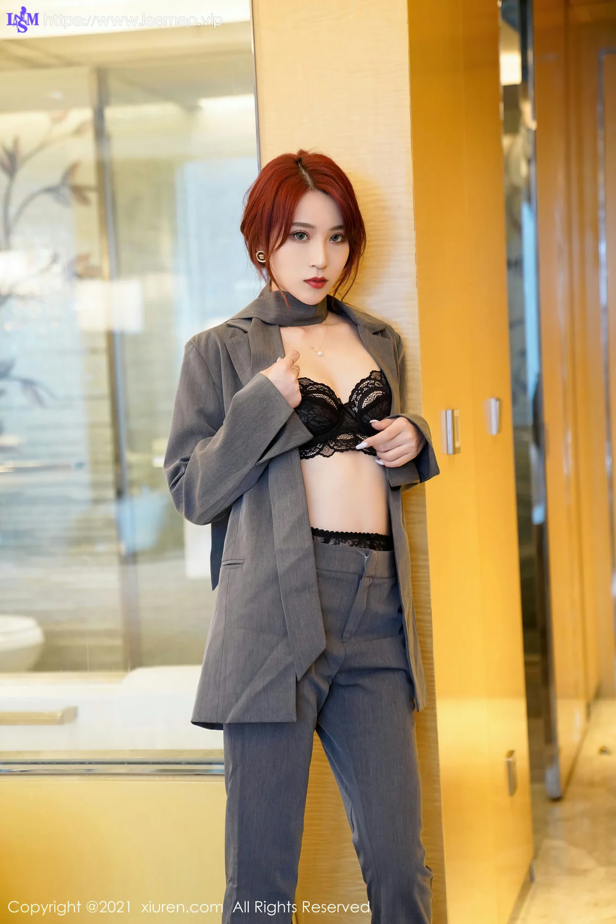 XiuRen 秀人 No.3368  经典职场职业OL 周慕汐baby 制服性感写真 - 13