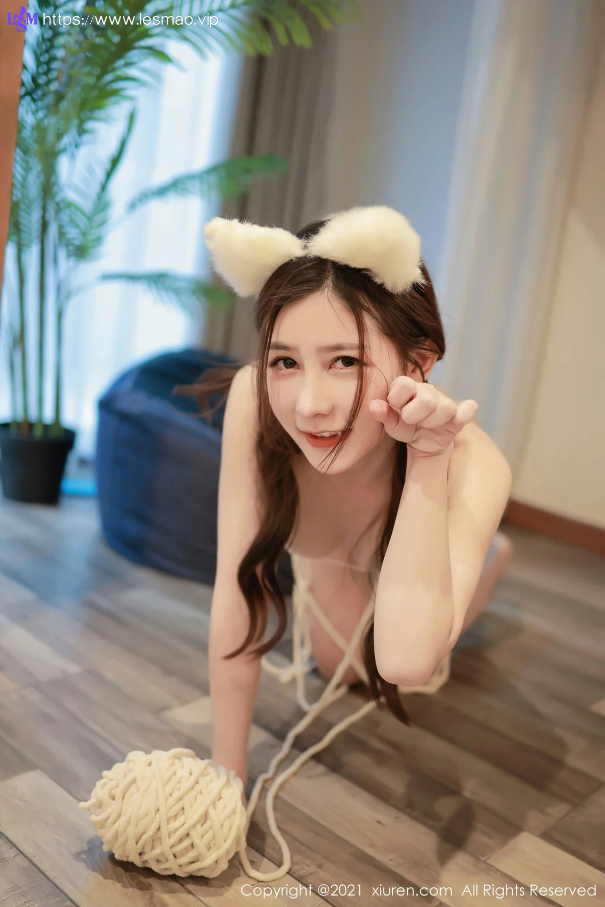 XiuRen 秀人 No.3389  三点式内衣与情趣猫咪主题 尹甜甜 性感写真 - 58
