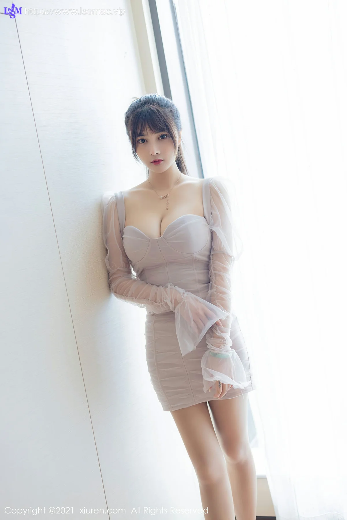 XiuRen 秀人 No.3418  V抹胸礼裙 萌奈子 性感写真 - 13