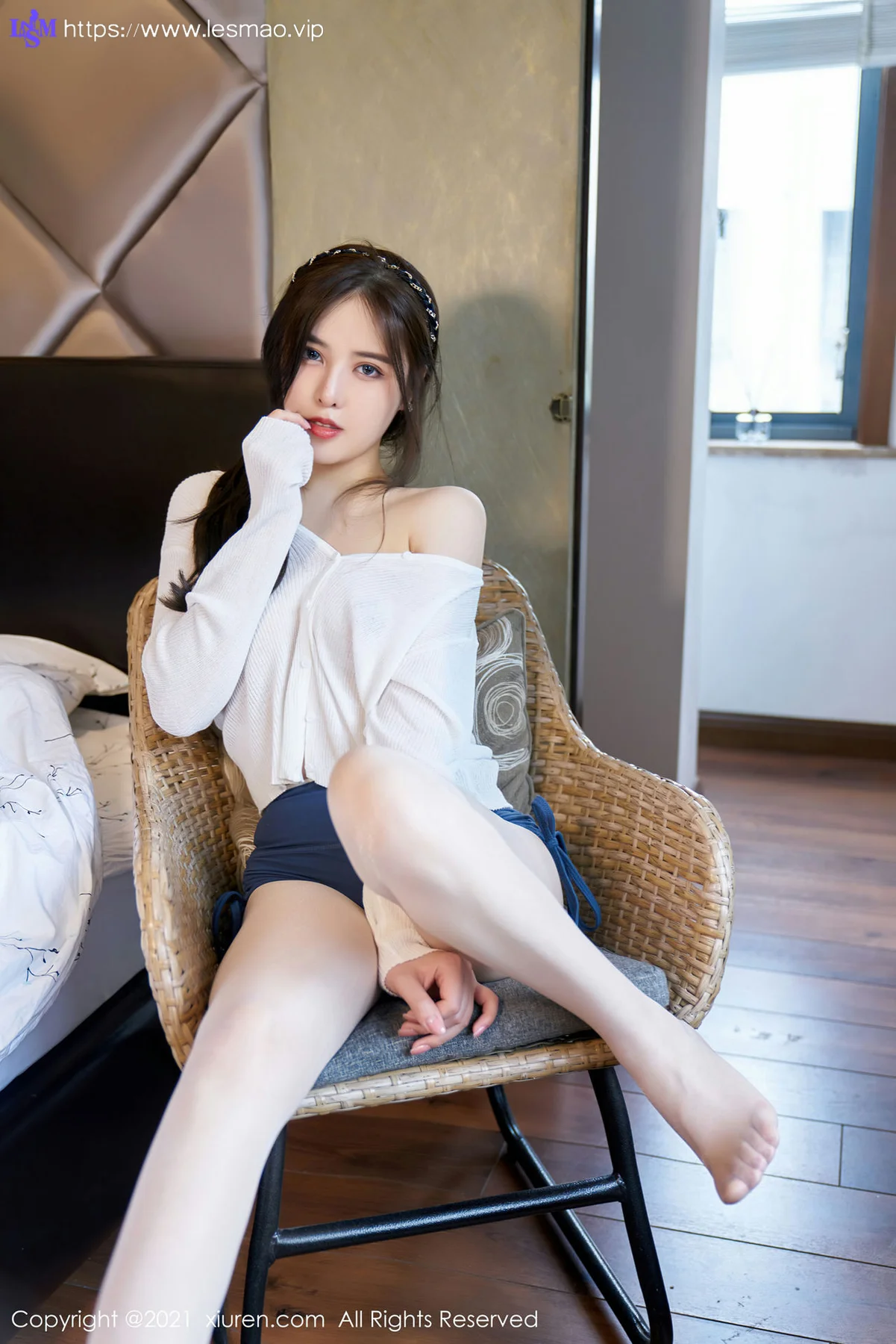XiuRen 秀人 No.3419 魅惑白丝袜  韩静安 性感写真 - 27