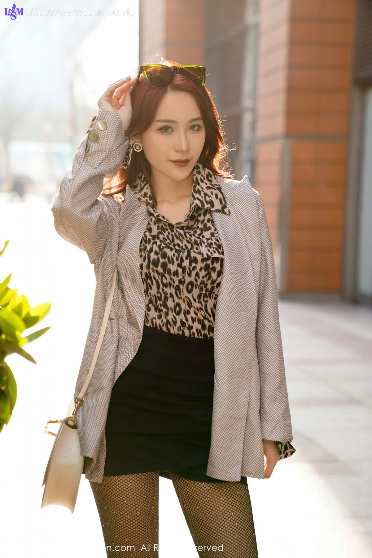 XiuRen 秀人 No.3425  狂野豹纹OL制服 周慕汐baby 性感写真 - 11
