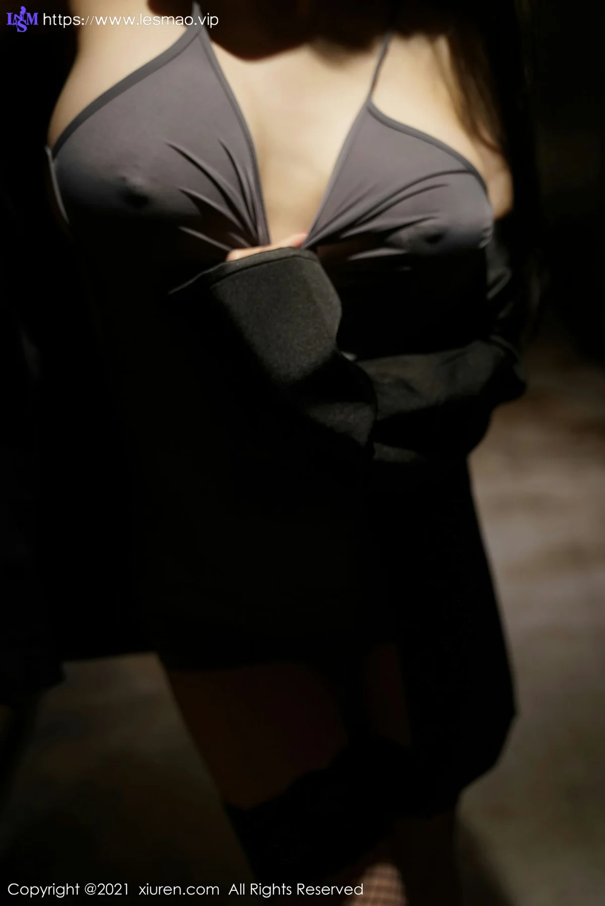 XiuRen 秀人 No.3432  魅惑蕾丝网袜 田冰冰 性感写真 - 14