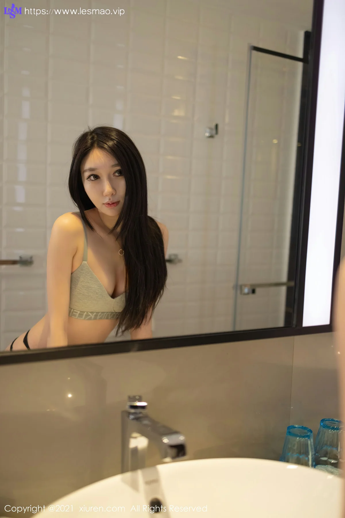 XiuRen 秀人 No.3436  健身房运动内衣 Victoria志玲 最新性感写真 - 33