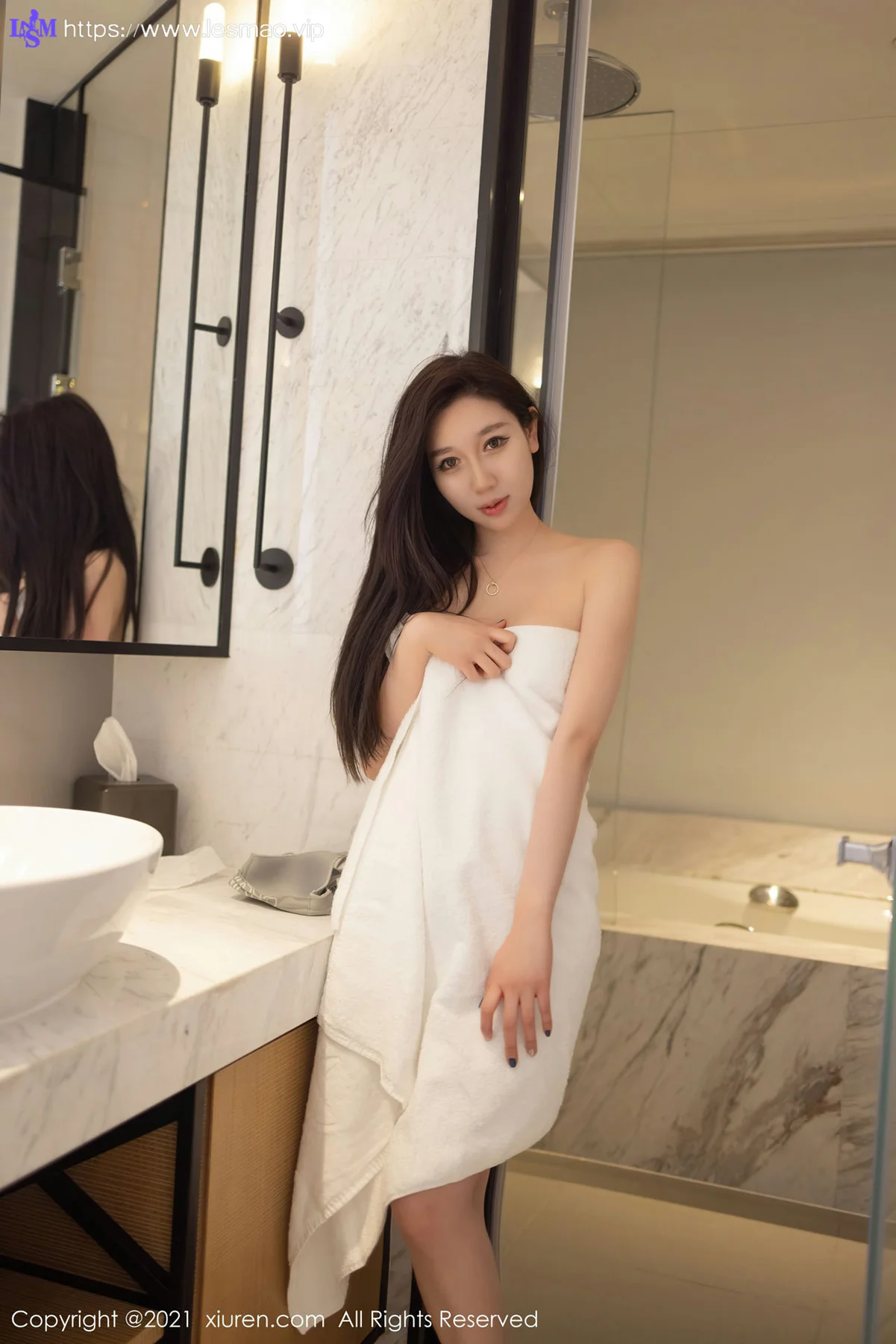 XiuRen 秀人 No.3436  健身房运动内衣 Victoria志玲 最新性感写真 - 50