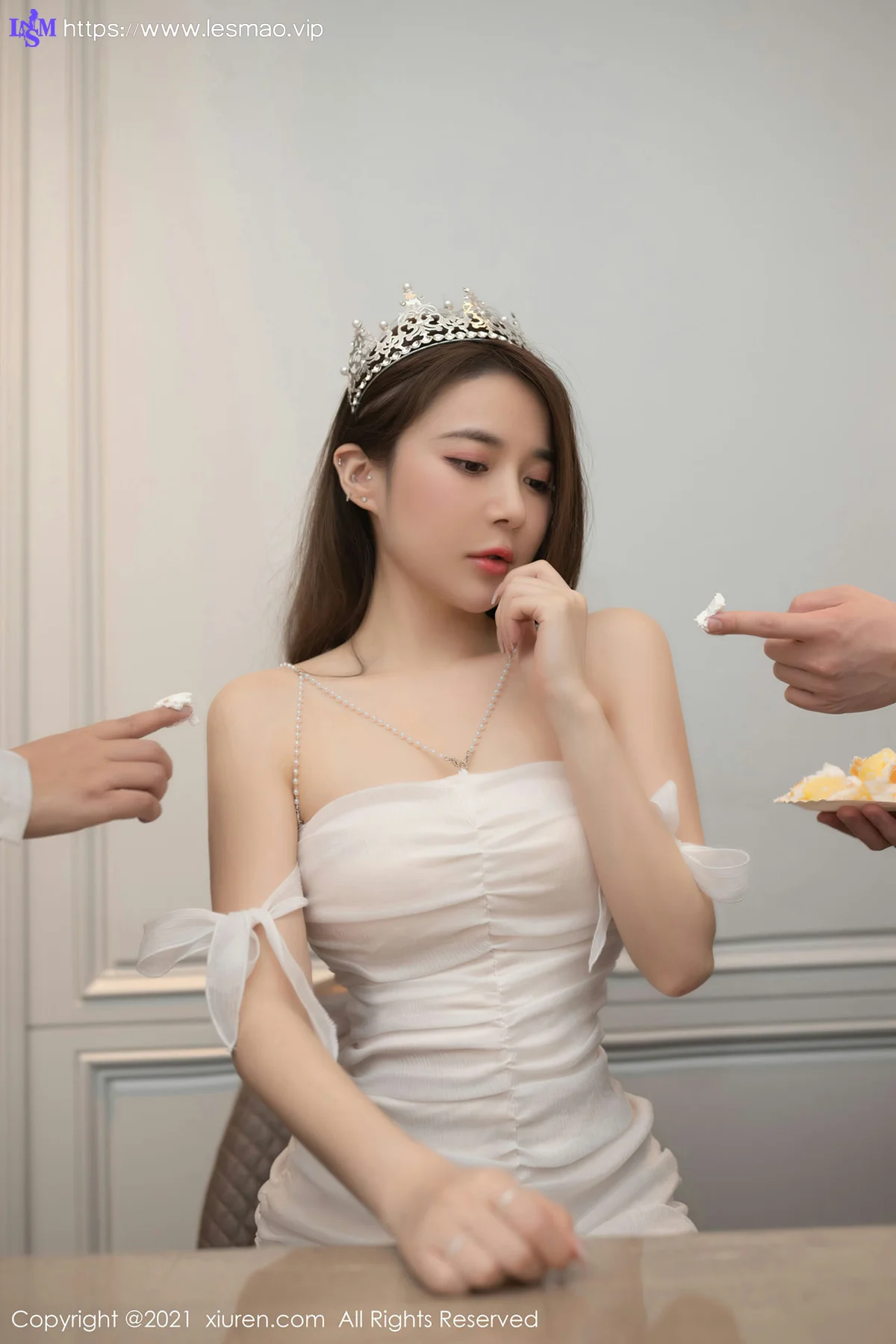 XiuRen 秀人 No.3447  生日剧情主题 鱼子酱Fish 成都旅拍写真 - 21