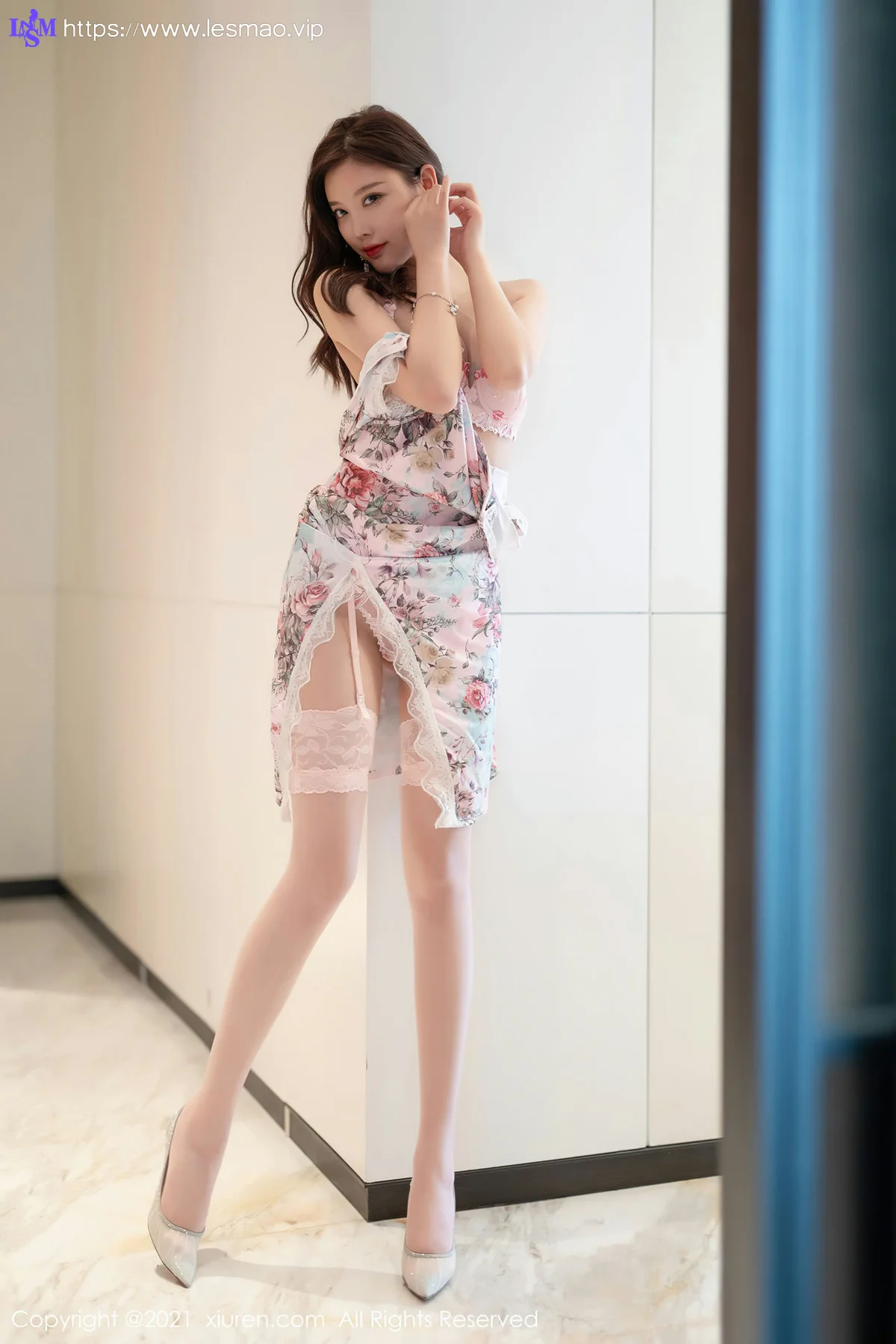 XiuRen 秀人 No.3461  古典韵味旗袍 杨晨晨Yome性感私房写真 - 59