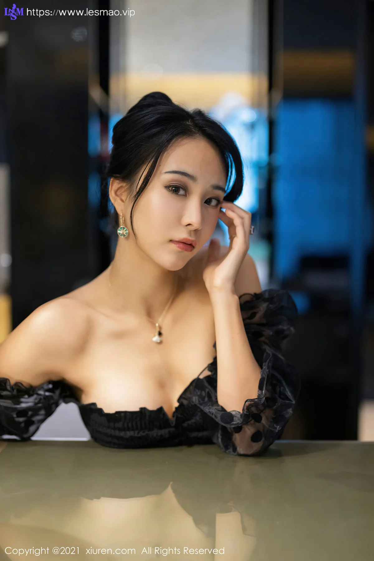 XiuRen 秀人 No.3482  热辣身姿 蓝夏Akasha 性感写真 - 16