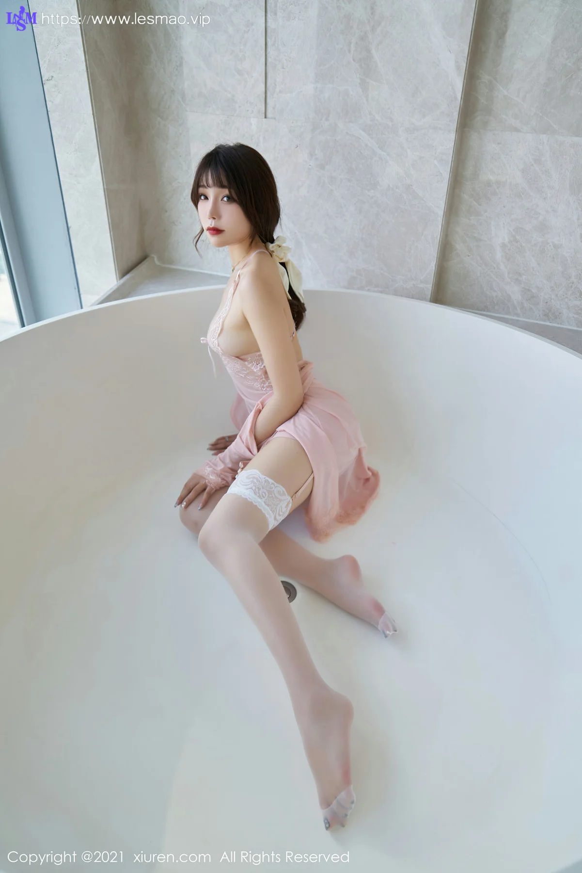 XiuRen 秀人 No.3485  现代粉色蕾丝内衣 芝芝Booty 性感写真 - 31