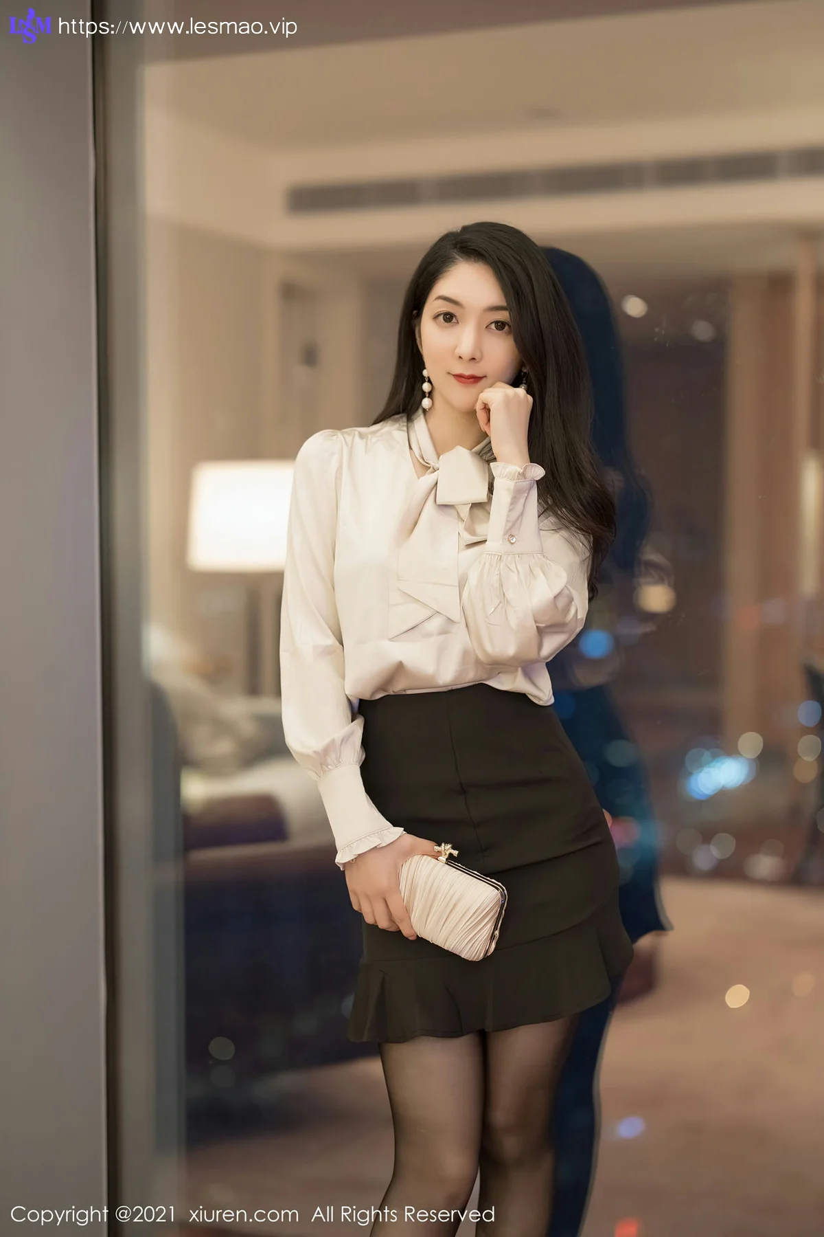 XiuRen 秀人 No.3488  都市眼镜OL Angela00 性感写真 - 16