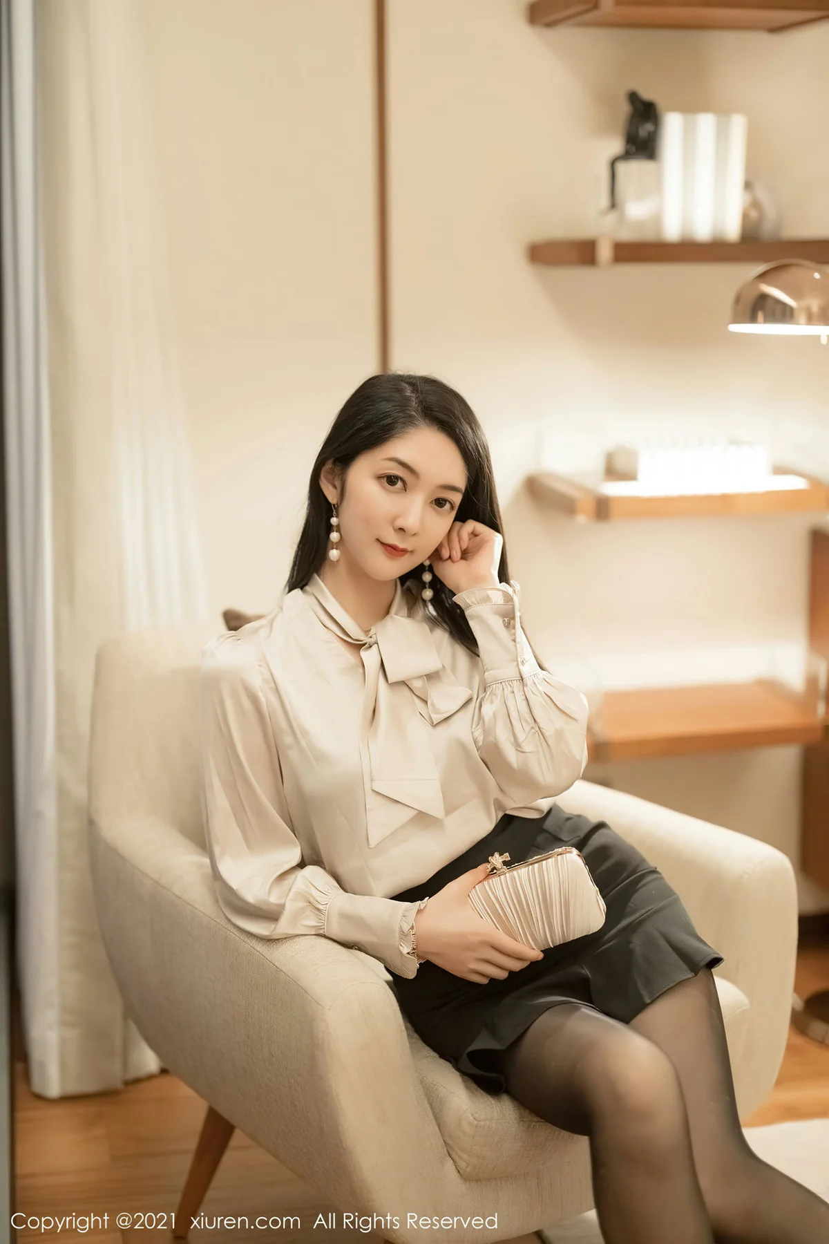 XiuRen 秀人 No.3488  都市眼镜OL Angela00 性感写真 - 23