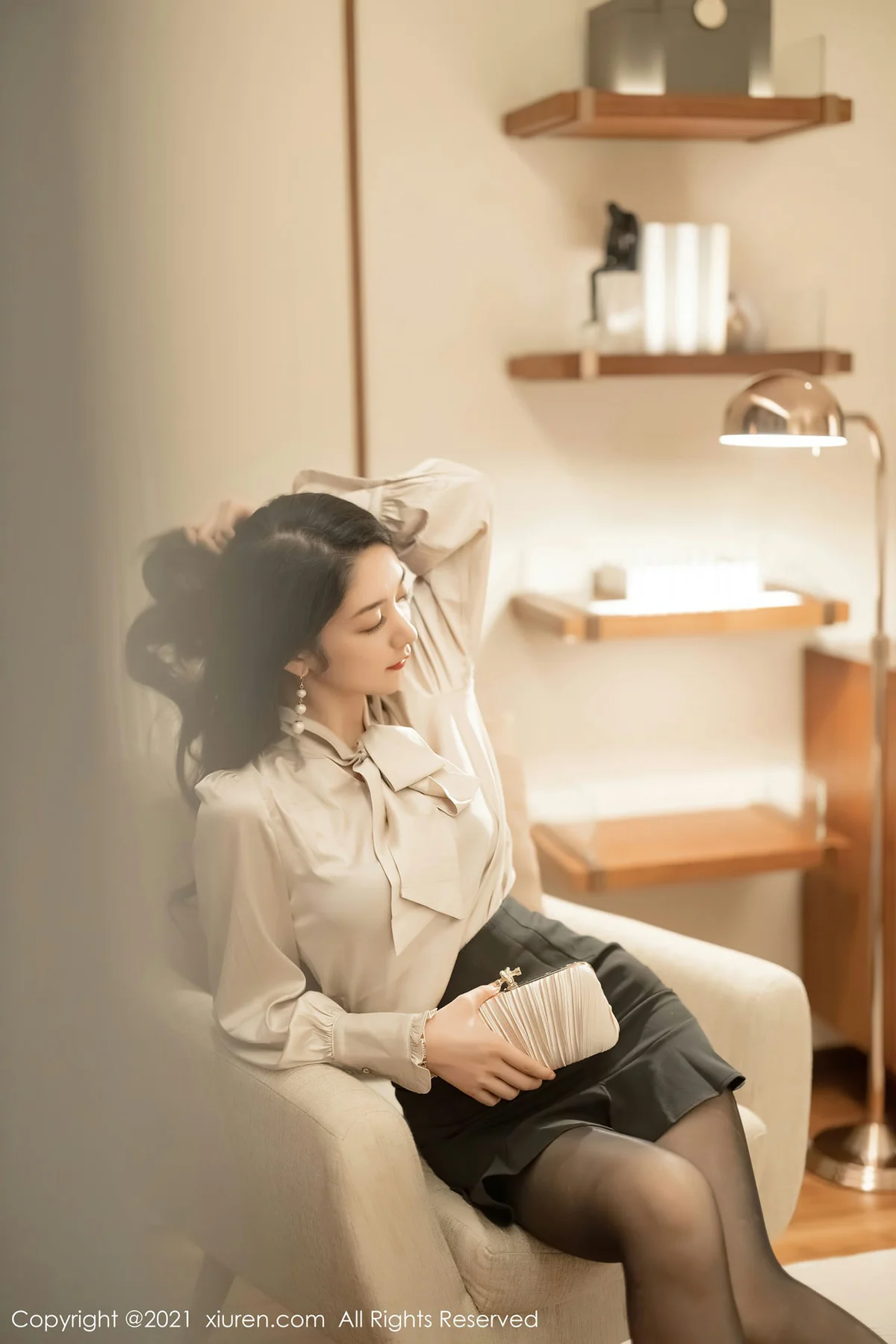 XiuRen 秀人 No.3488  都市眼镜OL Angela00 性感写真 - 24