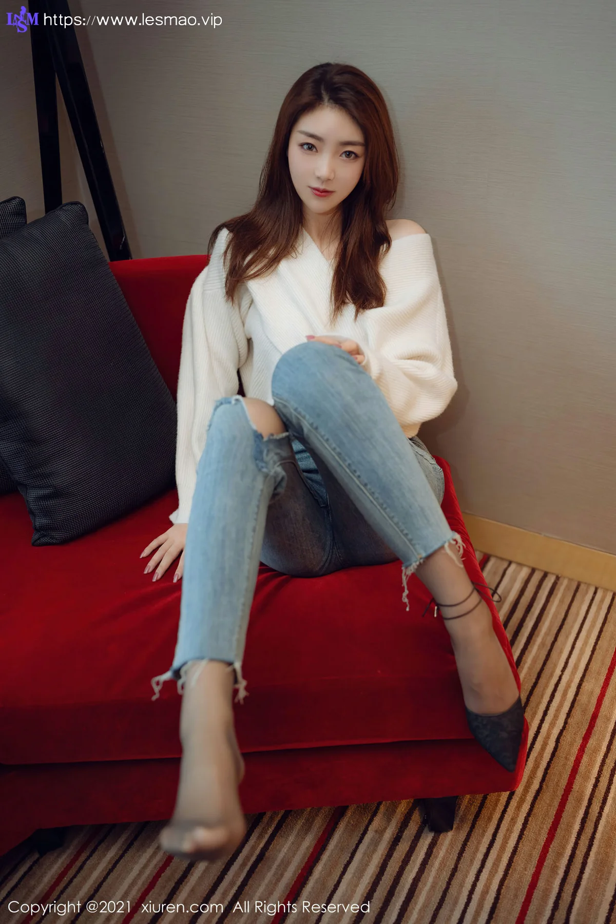 XiuRen 秀人 No.3493  极致魅惑黑丝 可樂Vicky 最新性感写真 - 32
