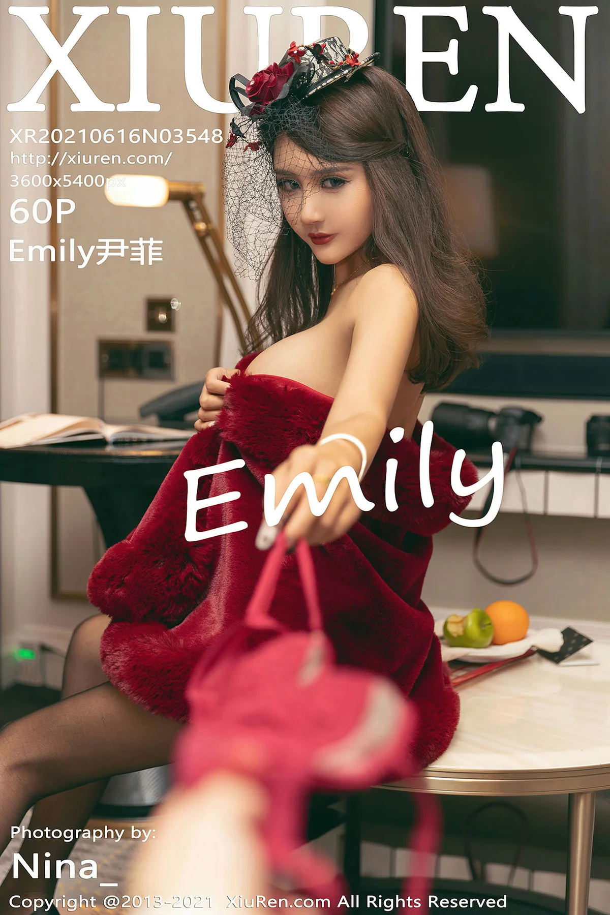 XiuRen 秀人 No.3548 猩红贵妇装束 Emily尹菲 澳门旅拍写真 - 61