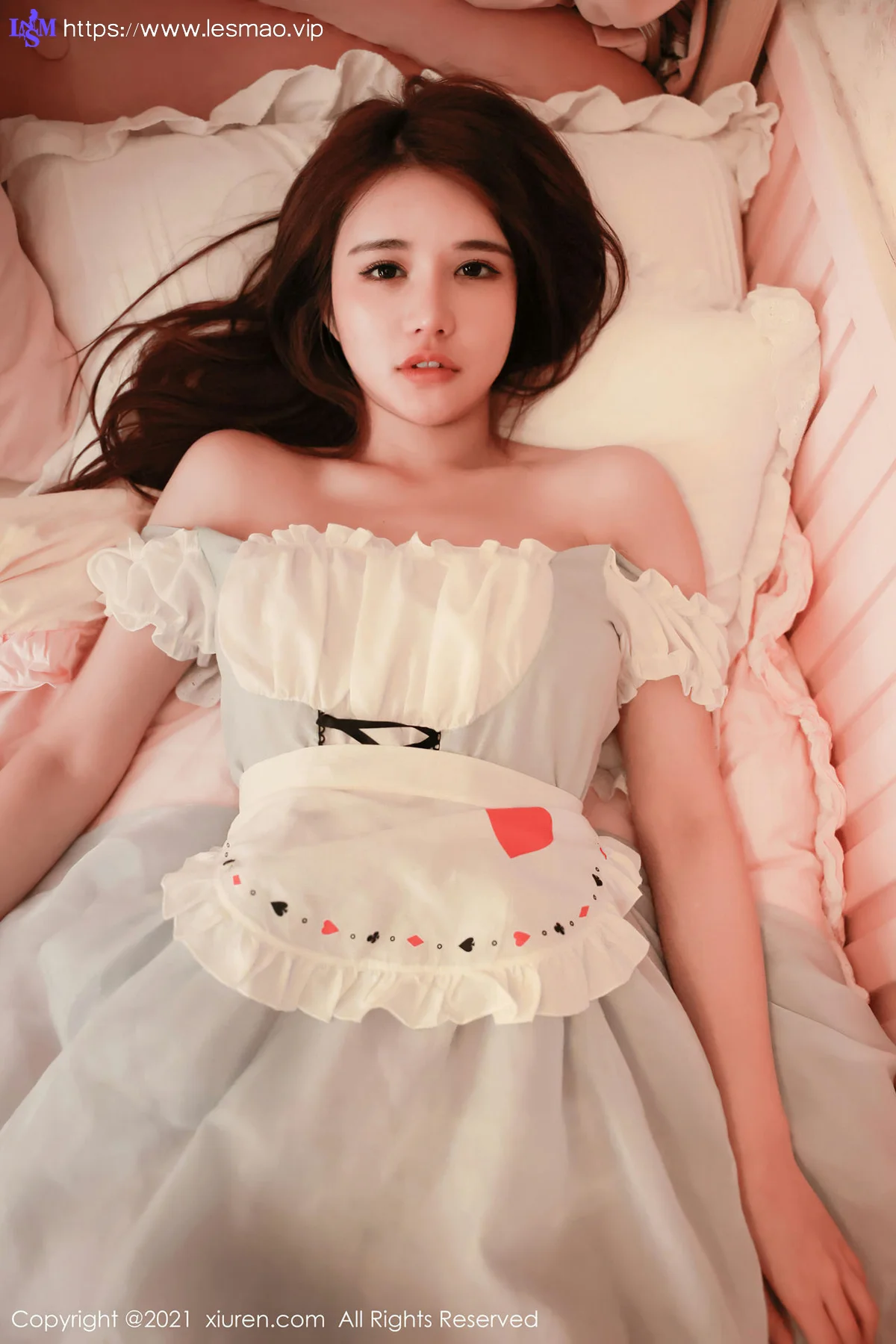 XiuRen 秀人 No.3552 居家女友甜美醉人 小雨baby 新人模特第二套写真3 - 27