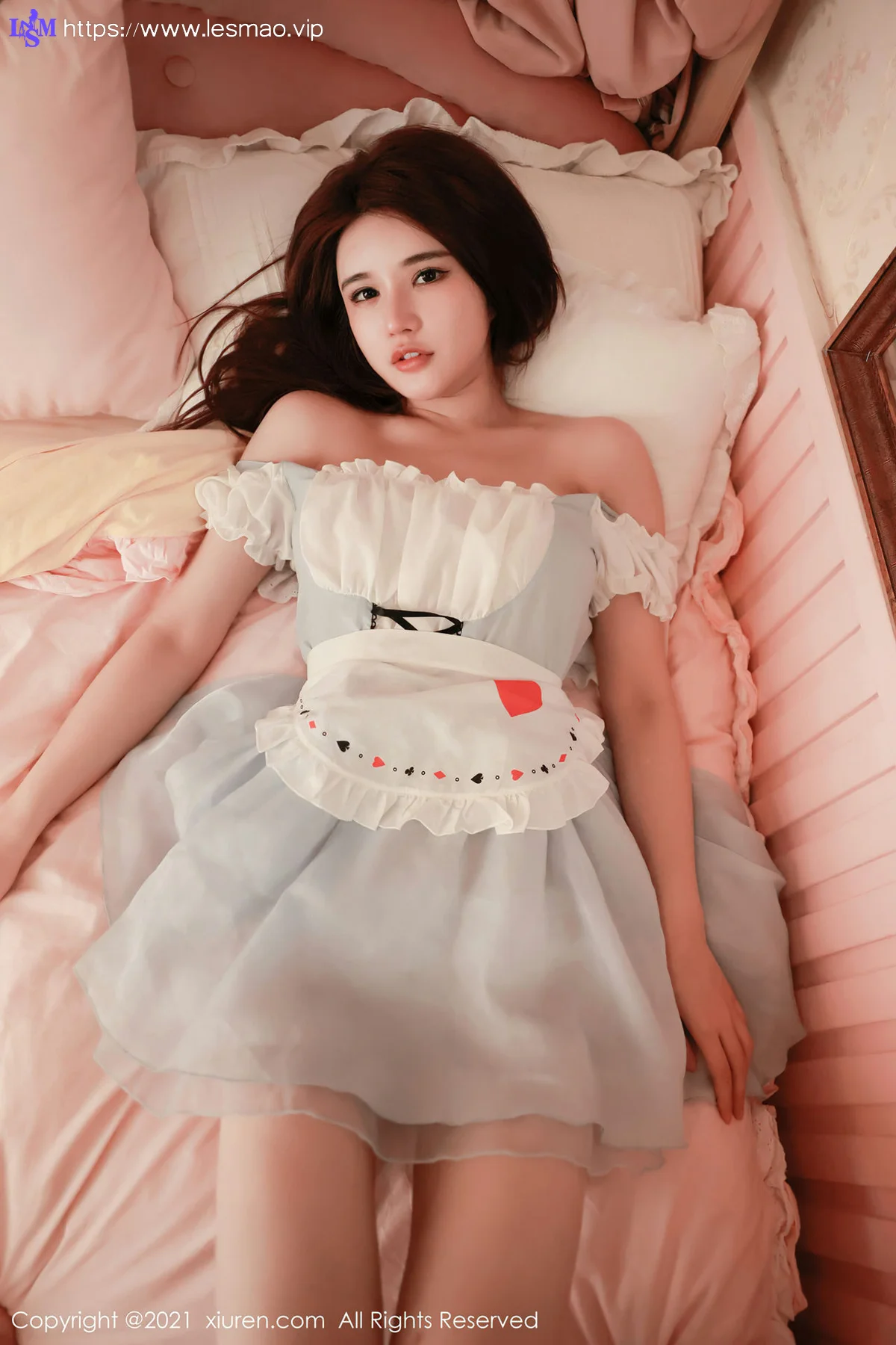 XiuRen 秀人 No.3552 居家女友甜美醉人 小雨baby 新人模特第二套写真3 - 28