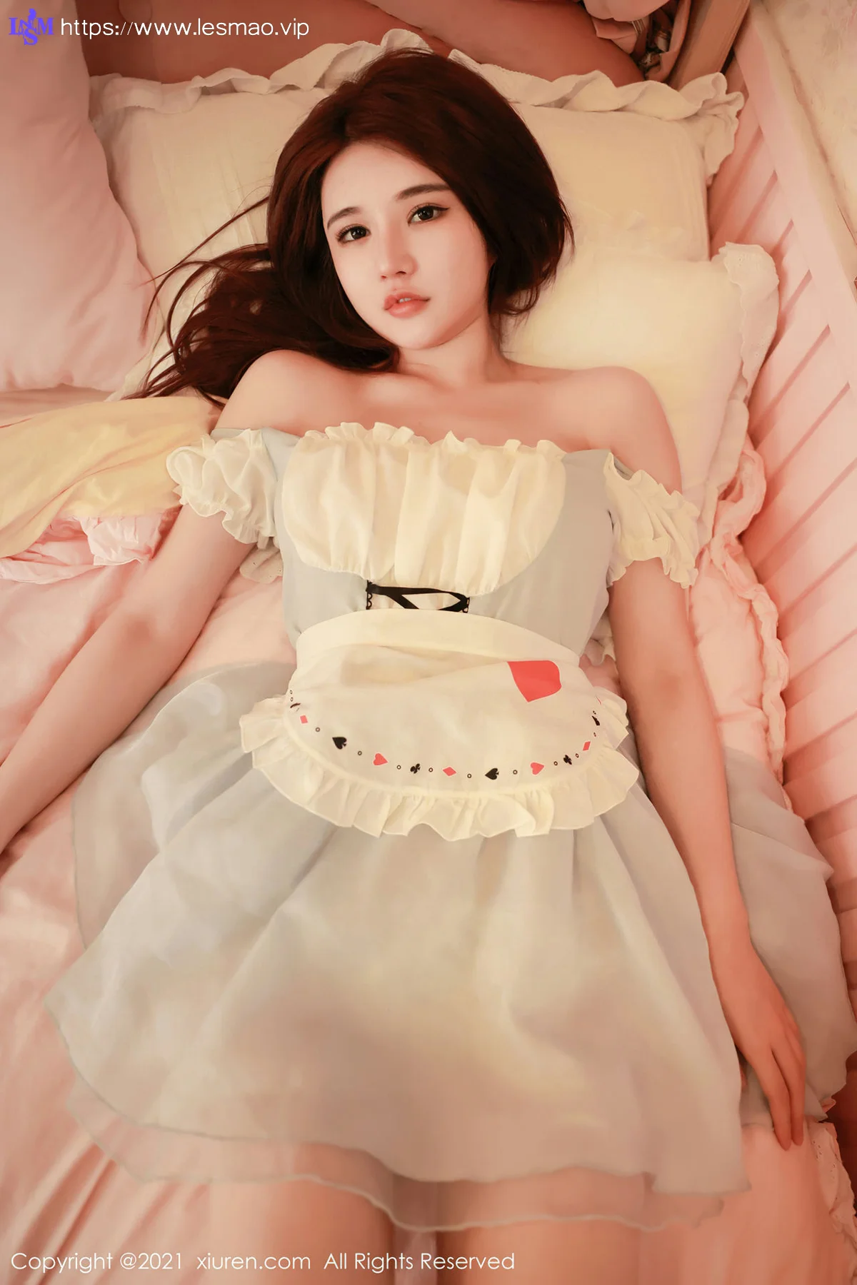 XiuRen 秀人 No.3552 居家女友甜美醉人 小雨baby 新人模特第二套写真3 - 29