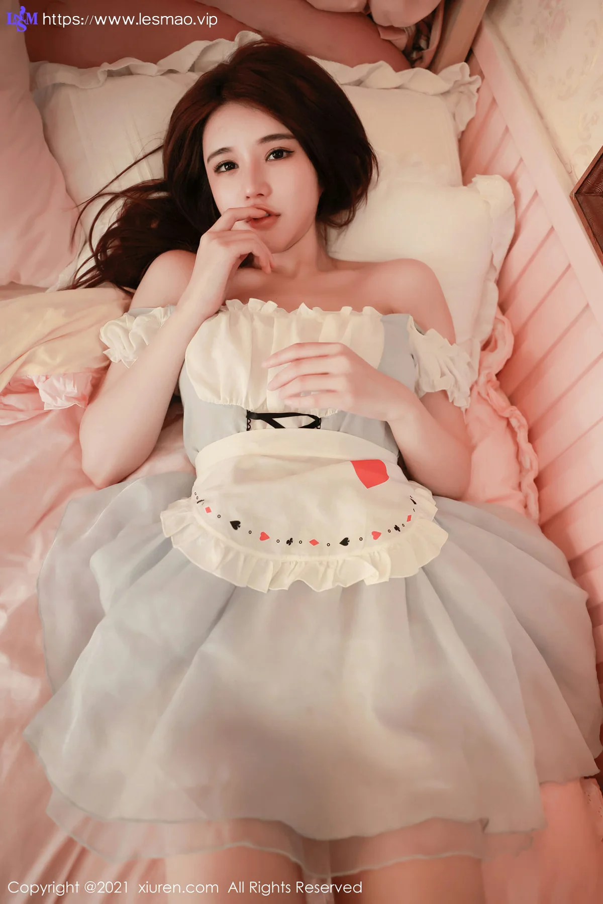 XiuRen 秀人 No.3552 居家女友甜美醉人 小雨baby 新人模特第二套写真3 - 30