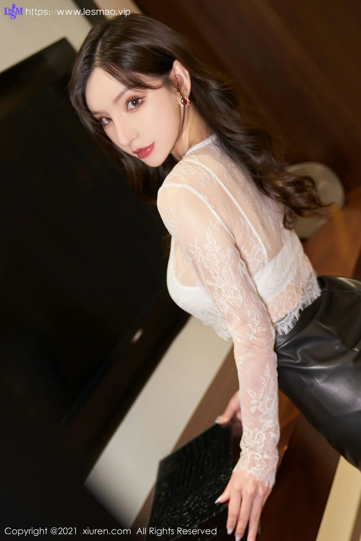 XiuRen 秀人 No.3559 调教师剧情主题 周于希Sandy 杭州心愿旅拍写真11 - 22