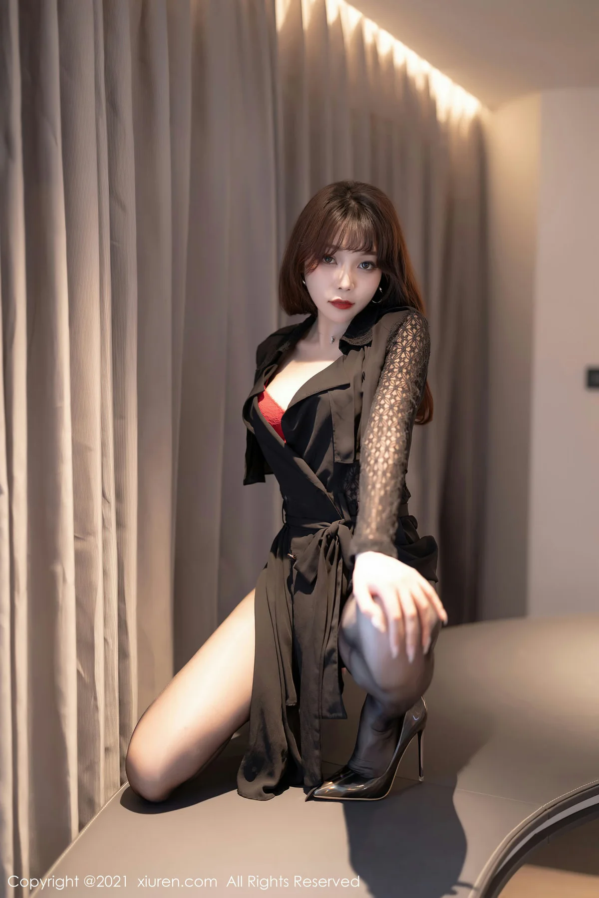 XiuRen 秀人 No.3595 黑丝高跟 芝芝Booty 性感写真33 - 22