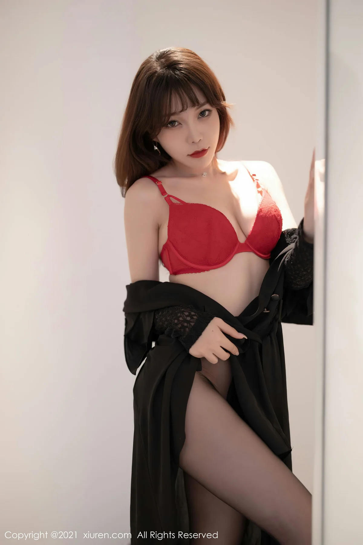 XiuRen 秀人 No.3595 黑丝高跟 芝芝Booty 性感写真33 - 32