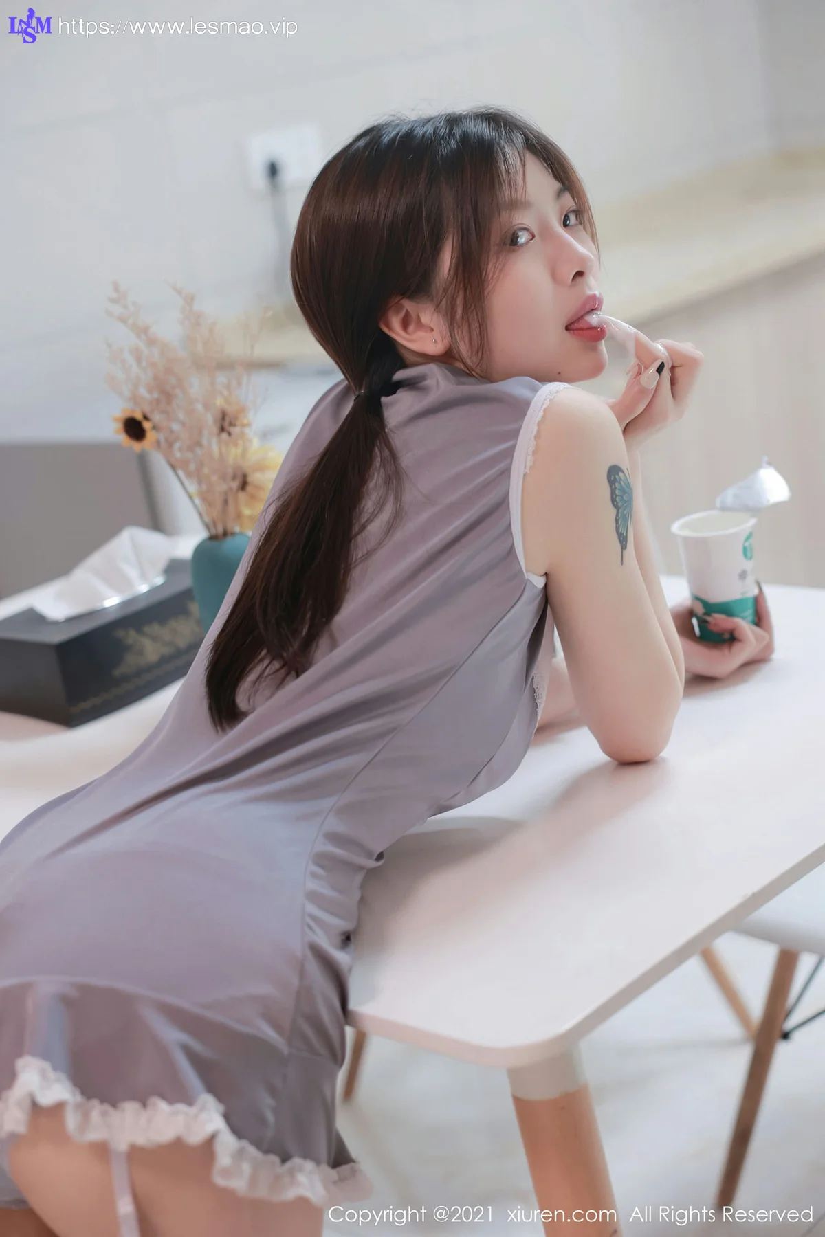 XiuRen 秀人 No.3622 新人模特 明日花桃桃 第三套写真3 - 17