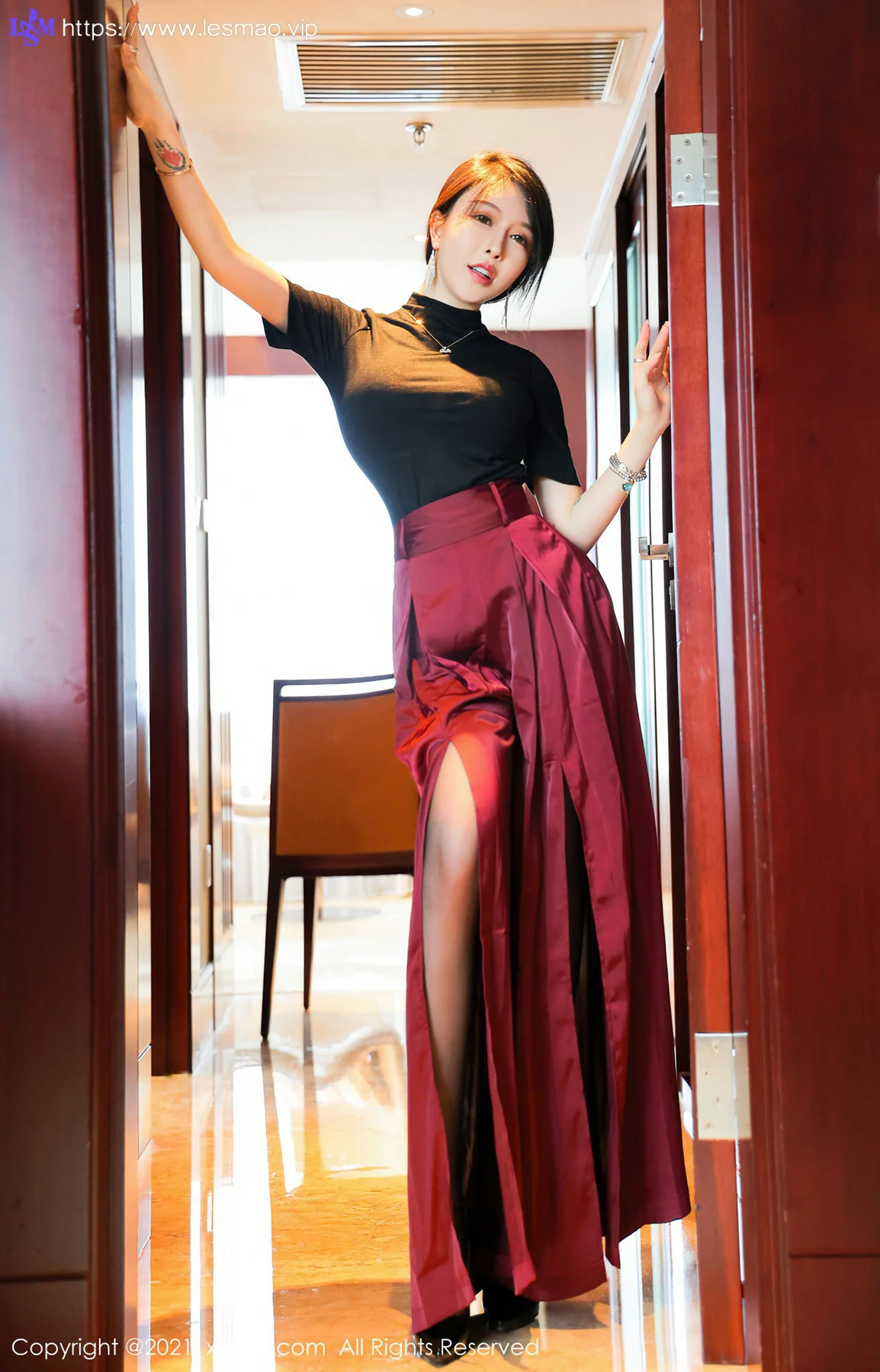 XiuRen 秀人 No.3641 妩媚美女 玉兔miki 性感写真3 - 12