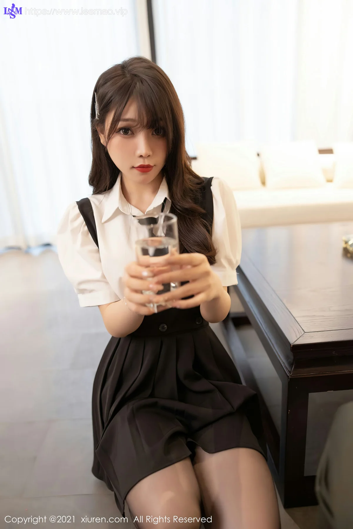 XiuRen 秀人 No.3643 剧情手法女仆主题 芝芝Booty 性感写真11 - 13