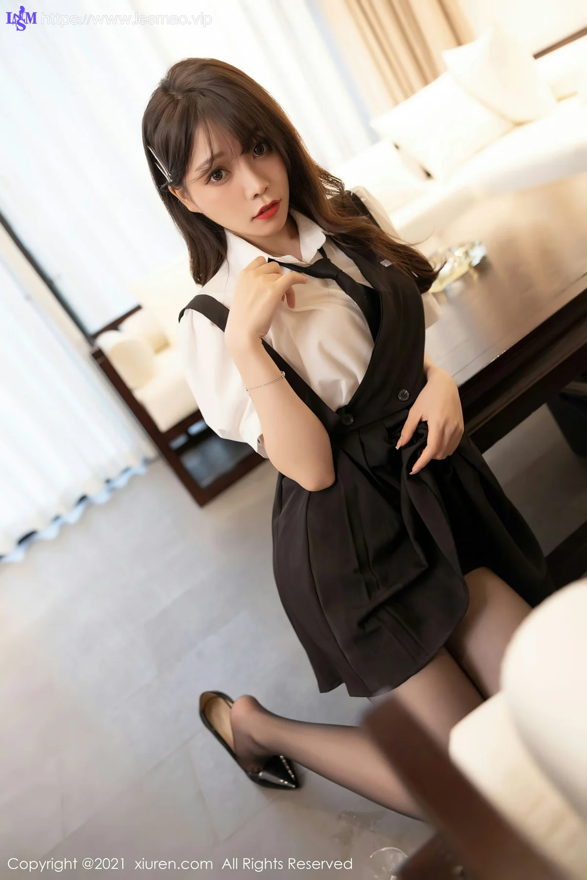 XiuRen 秀人 No.3643 剧情手法女仆主题 芝芝Booty 性感写真11 - 19