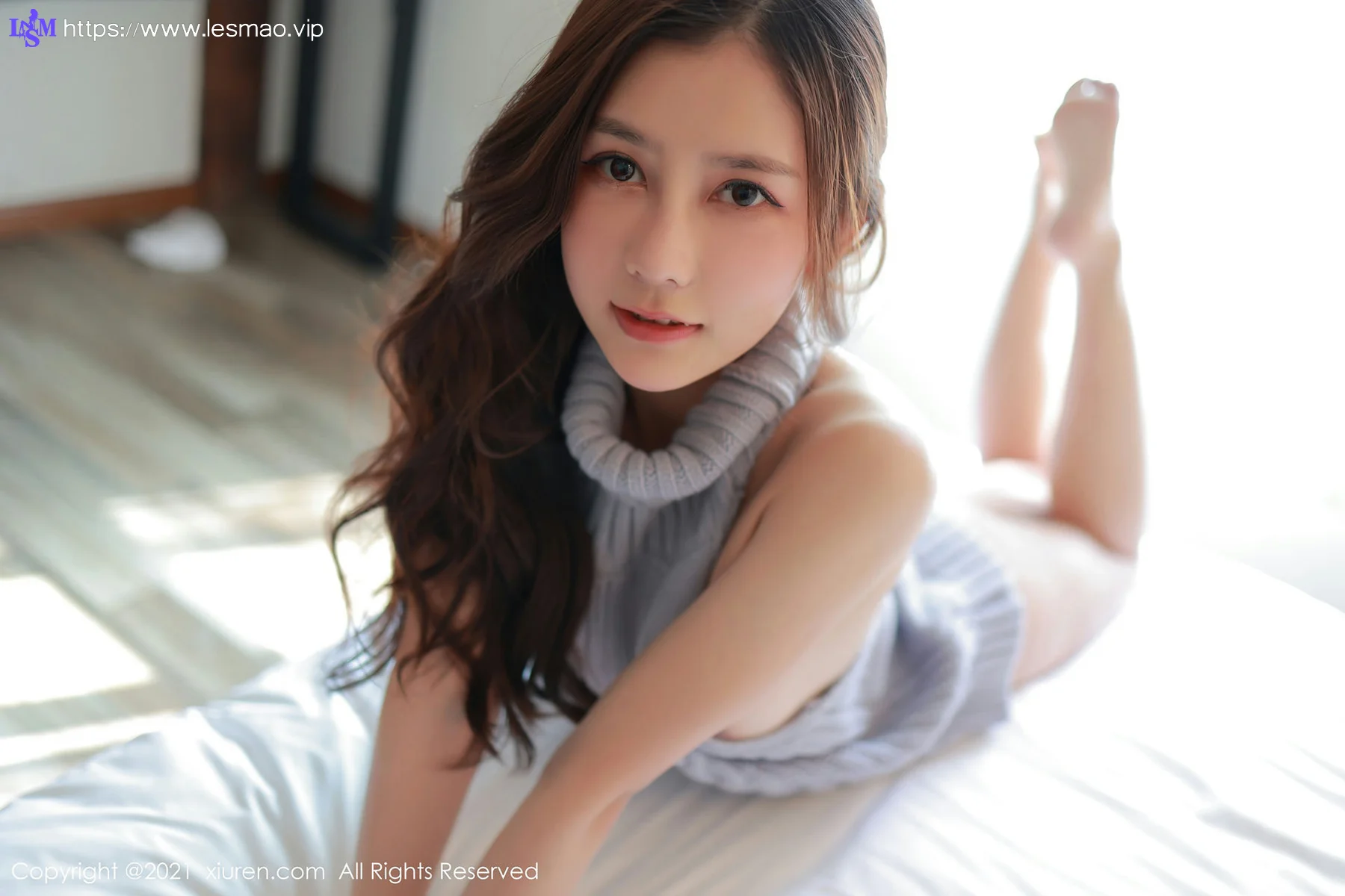 XiuRen 秀人 No.3646 开背毛衣 尹甜甜 性感写真 - 18