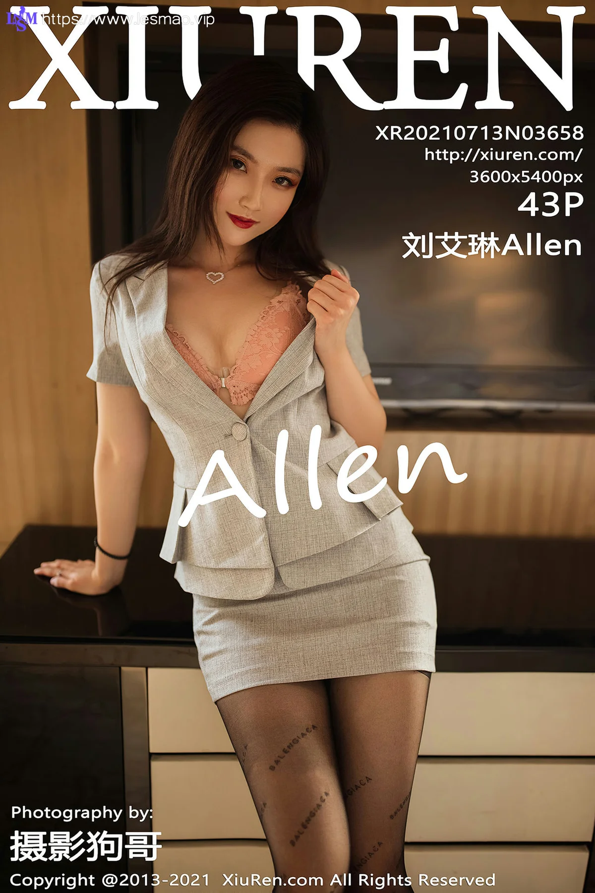 XiuRen 秀人 No.3658 职场西装 刘艾琳Allen 性感写真 - 44