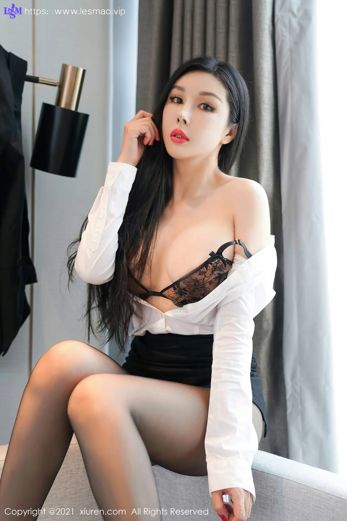 XiuRen 秀人 No.3672 职场OL 田冰冰 性感写真 - 52