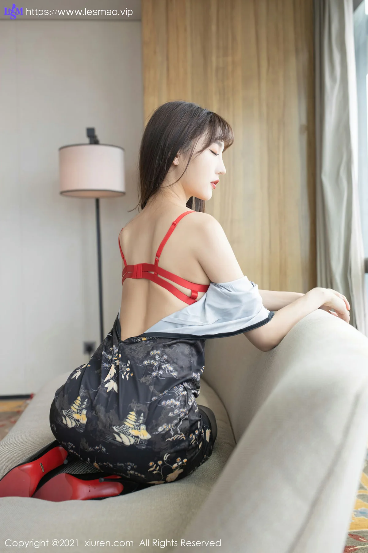 XiuRen 秀人 No.3674 旗袍主题 陆萱萱 性感写真22 - 11