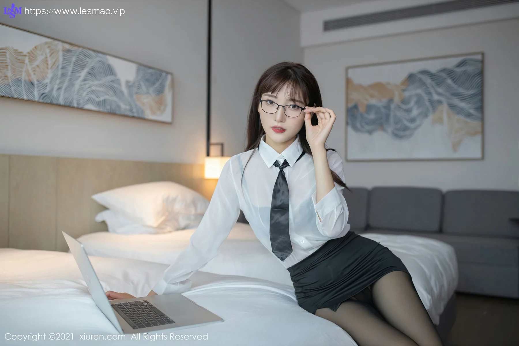 XiuRen 秀人 No.3705 出差剧情主题 陆萱萱 性感写真1 - 11