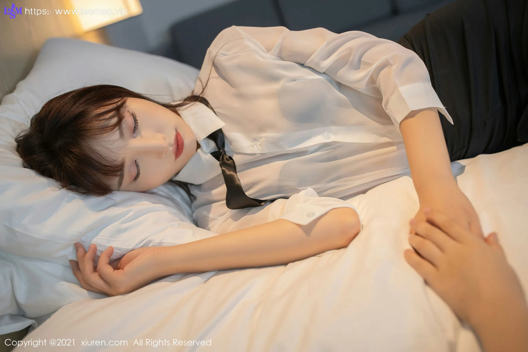 XiuRen 秀人 No.3705 出差剧情主题 陆萱萱 性感写真1 - 43