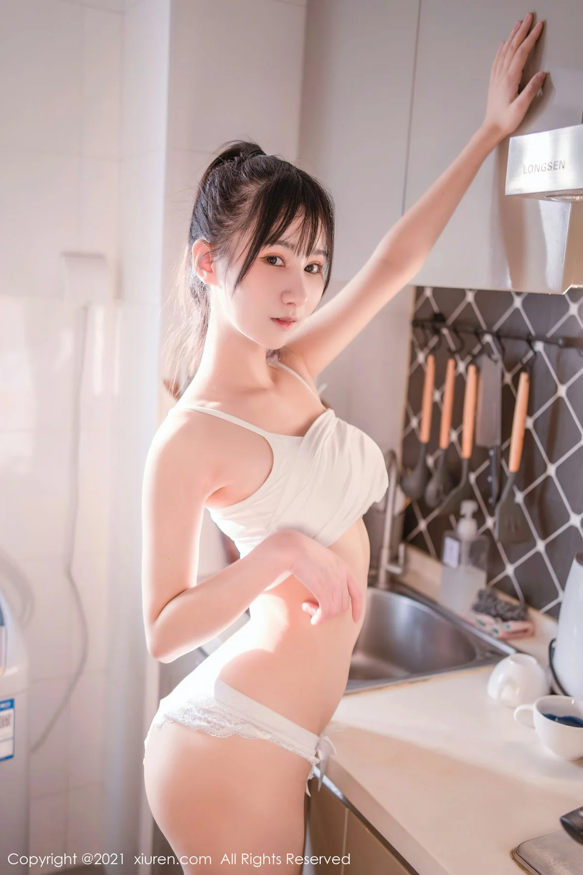 XiuRen 秀人 No.3711 智齿小可爱 小果冻儿 性感写真 - 50