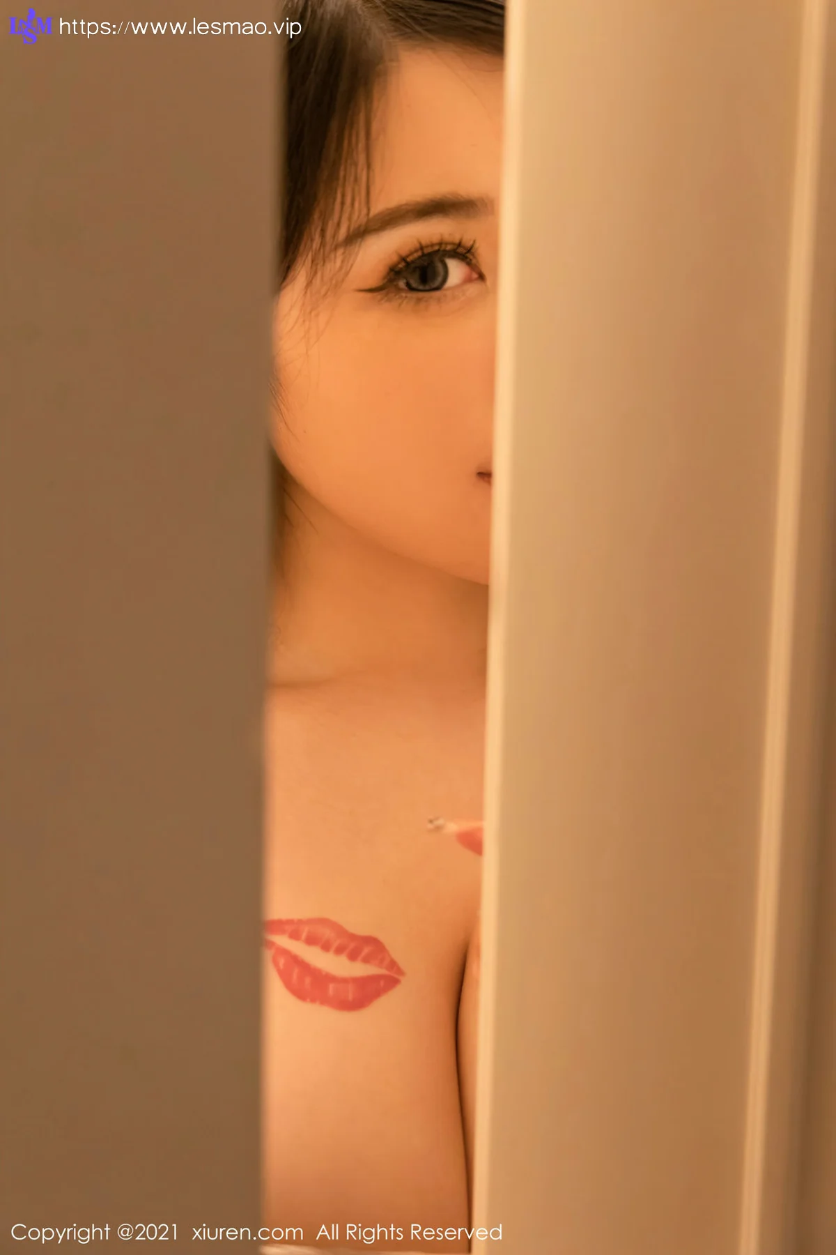 XiuRen 秀人 No.3735 浴室保鲜膜主题 美七Mia 性感写真3 - 14