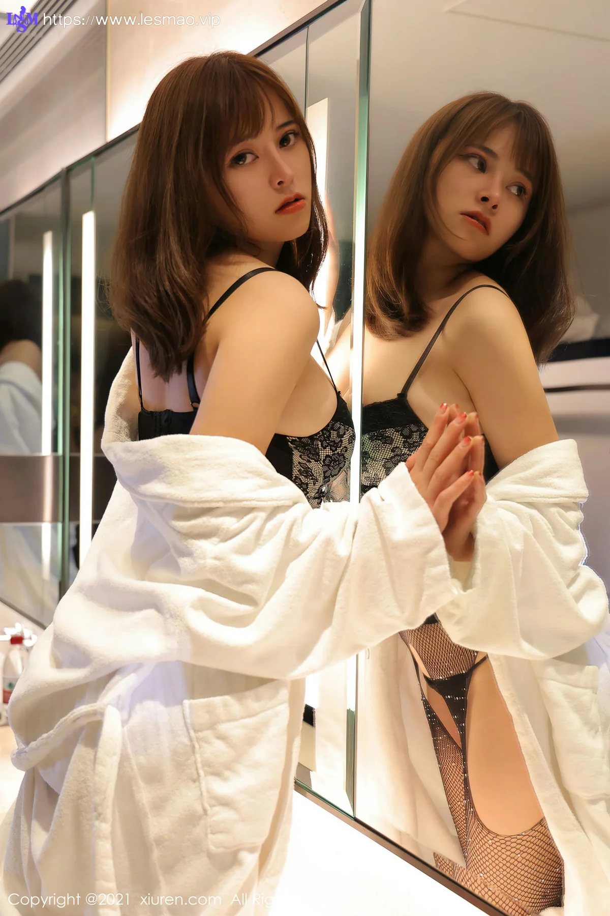 XiuRen 秀人 No.3742 束腰与网袜 奈沐子 性感写真3 - 11