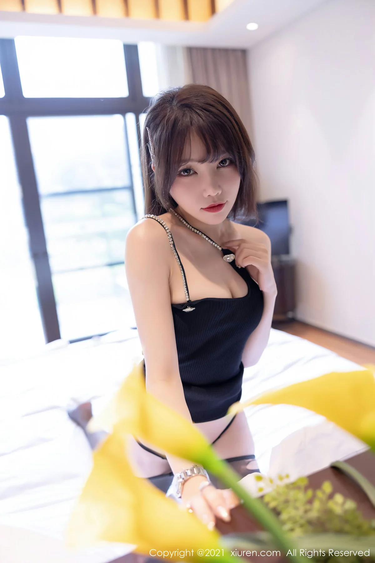XiuRen 秀人 No.3763 丝足美臀 芝芝Booty 性感写真111 - 44