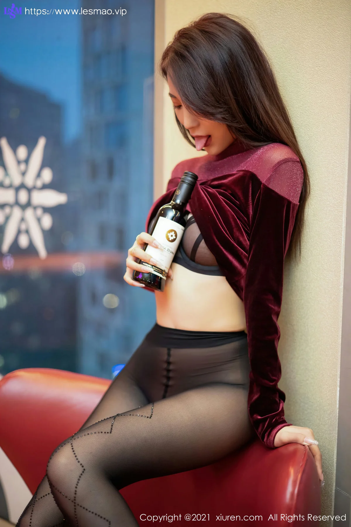 XiuRen 秀人 No.3765 猩红礼裙 周慕汐baby 性感写真22 - 25