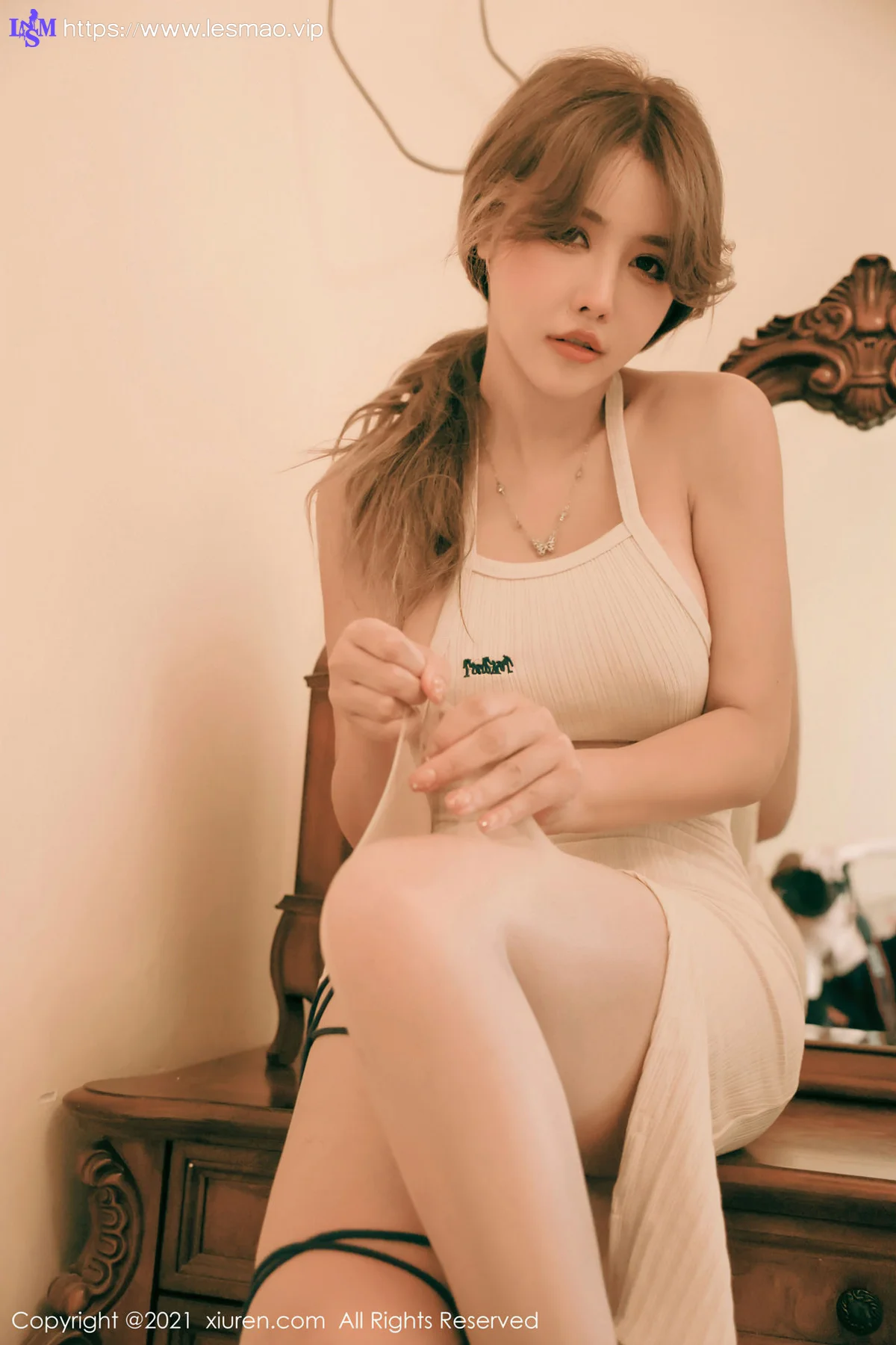 XiuRen 秀人 No.3789 肉色吊裙、草莓内衣 肉晴MINI 第三套写真3 - 18