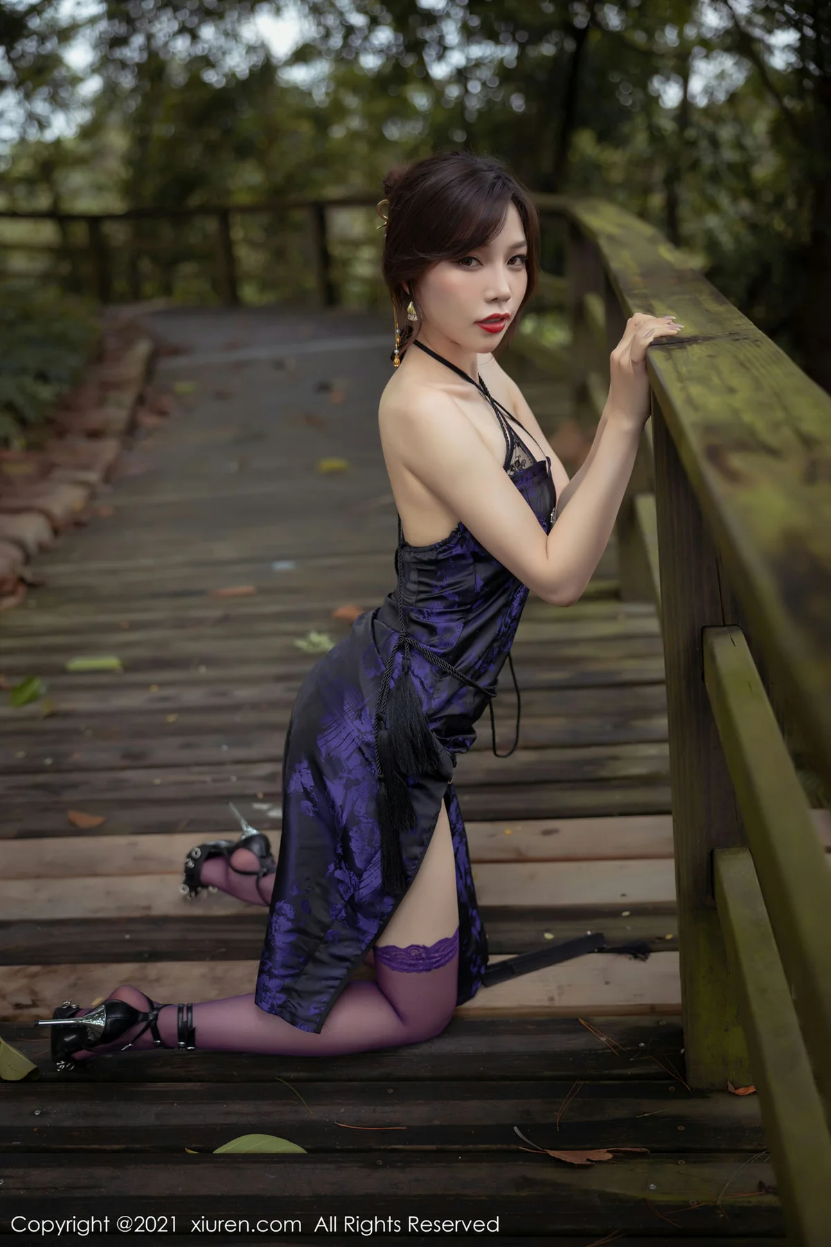 XiuRen 秀人 No.3794 紫色旗袍 芝芝Booty 性感写真11 - 26